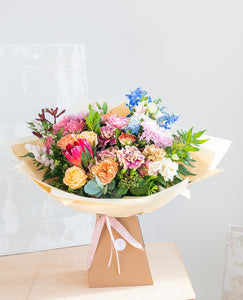 hand tied fresh flowers bouquet