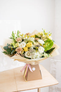 Luxury Bouquet Yellow Flowers Flower delivery Manchester